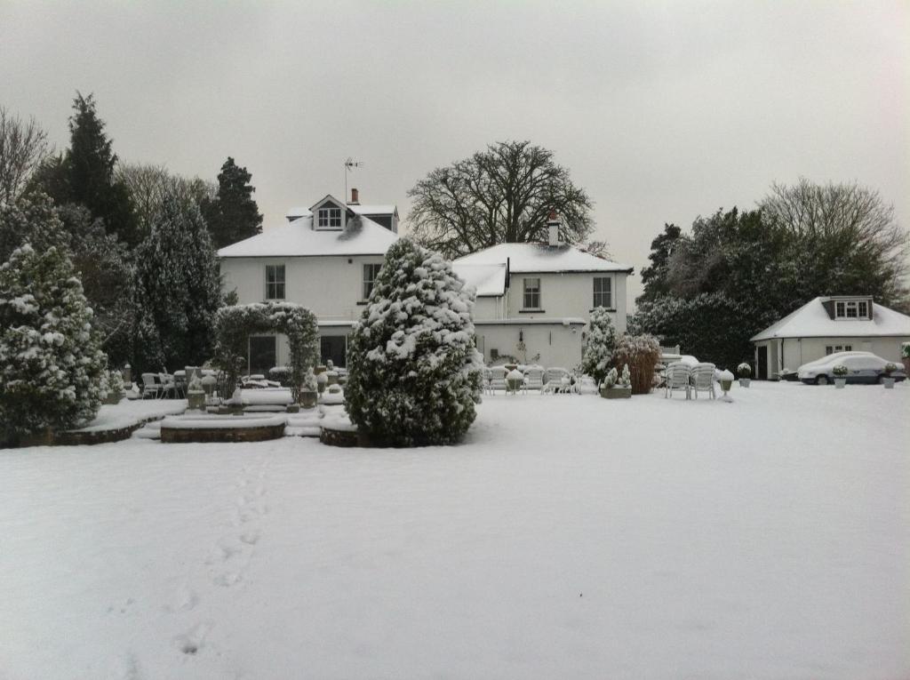 Norfolk House Hotel Мейдънхед Екстериор снимка