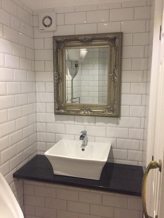 Norfolk House Hotel Мейдънхед Екстериор снимка